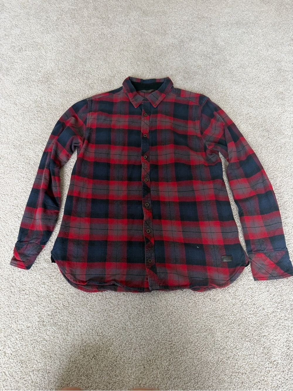 Outpost Maker Men's Red and Navy Plaid Button-Up Shirt